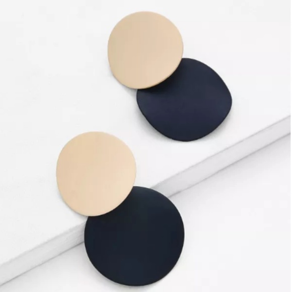 SHEIN Jewelry - NEW Two Tone Round Flake Drop Earrings